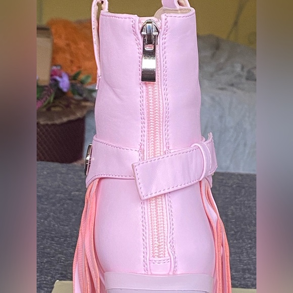NIB Cowgirl booties,SIMMI London,”DALTON”, bubble gum pink,buckle,fringe,size 7 - Picture 4 of 10
